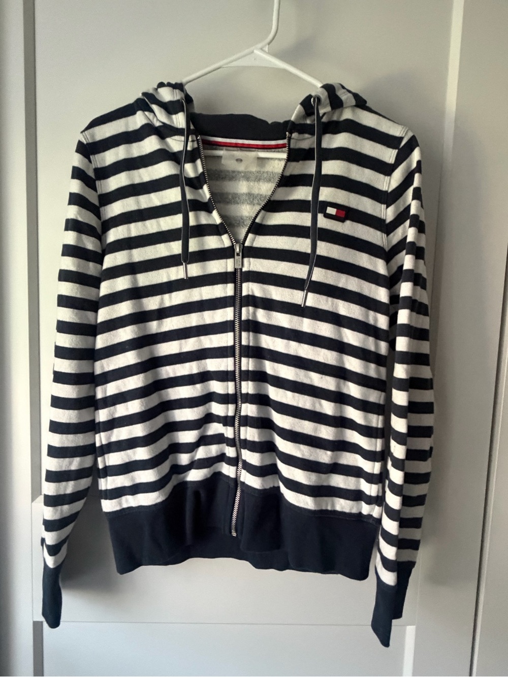 Tommy Hilfiger women’s Navy and White Striped Zip Hoodie - Xs Fisherman Preppy